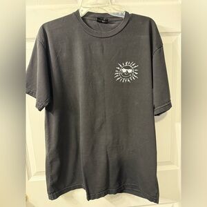 Men’s Phuket Island Black with white Graphics short sleeve T-Shirt Size large